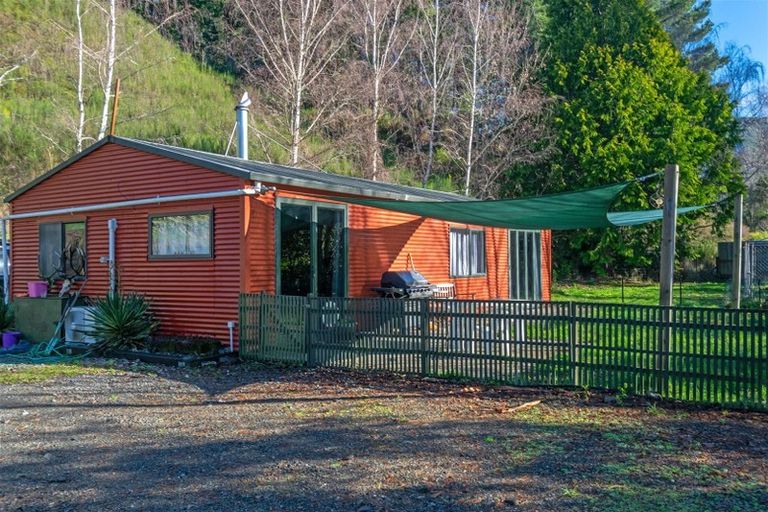 Photo of property in 861 Onamalutu Road, Onamalutu, Blenheim, 7275