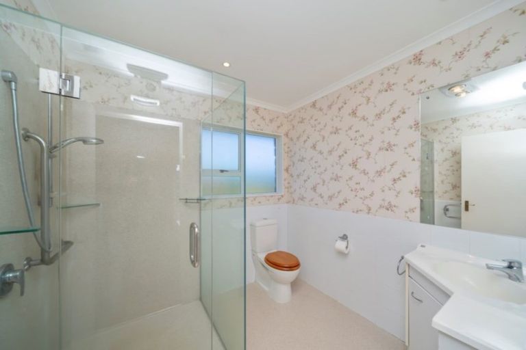 Photo of property in 281 Waihi Road, Hawera, 4673