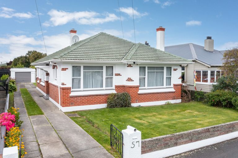 Photo of property in 57 Hargest Crescent, Saint Kilda, Dunedin, 9012