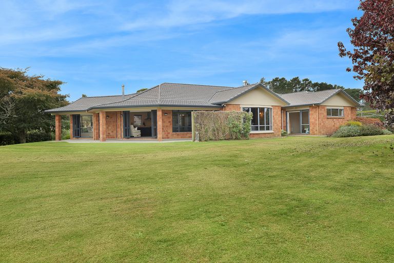 Photo of property in 18 Awanui Avenue, Te Kauwhata, 3710