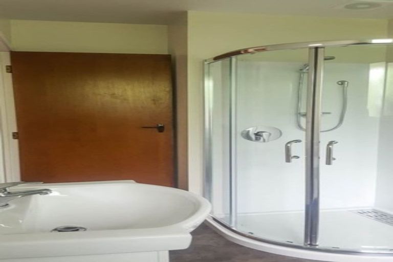 Photo of property in 4/10 Peer Street, Upper Riccarton, Christchurch, 8041