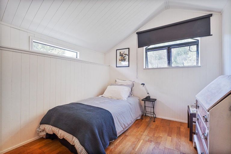 Photo of property in 49 Sarahs Hill, Hahei, Whitianga, 3591