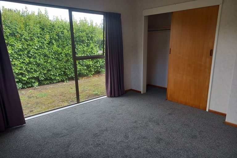 Photo of property in 71 Elizabeth Street, Waikanae, 5036