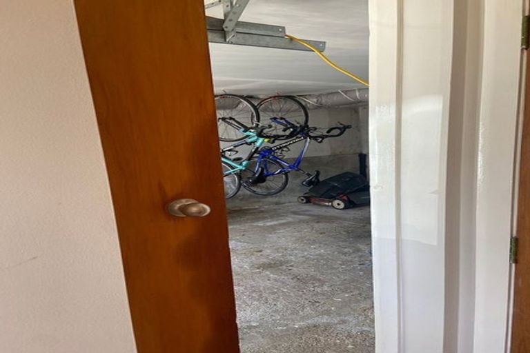 Photo of property in 69 Homebush Road, Khandallah, Wellington, 6035