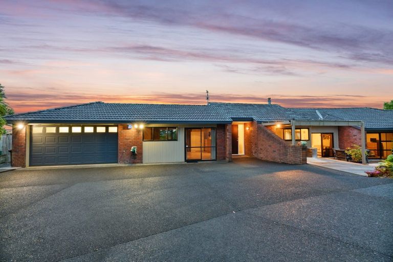 Photo of property in 53 Lonely Track Road, Fairview Heights, Auckland, 0632