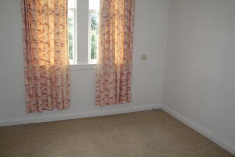 Photo of property in 15 Golf Road, Paraparaumu Beach, Paraparaumu, 5032