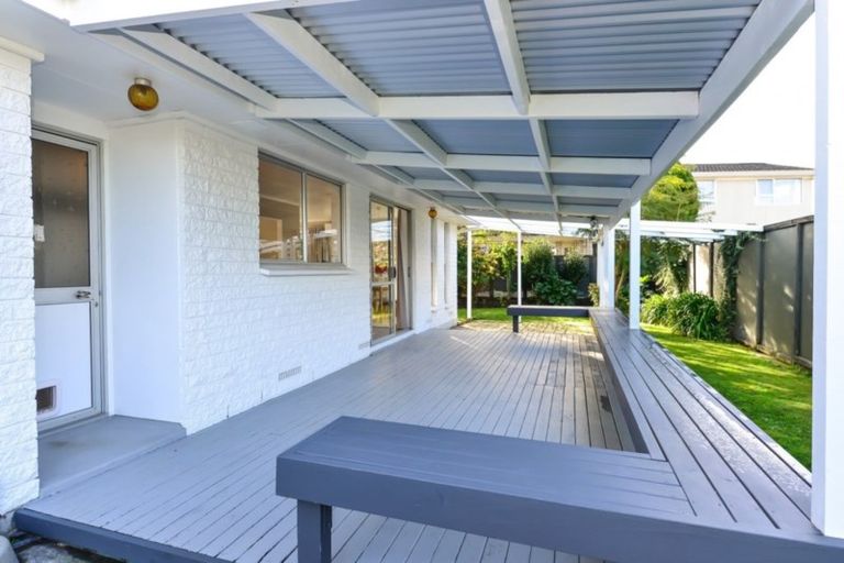 Photo of property in 2 Montana Place, Dinsdale, Hamilton, 3204