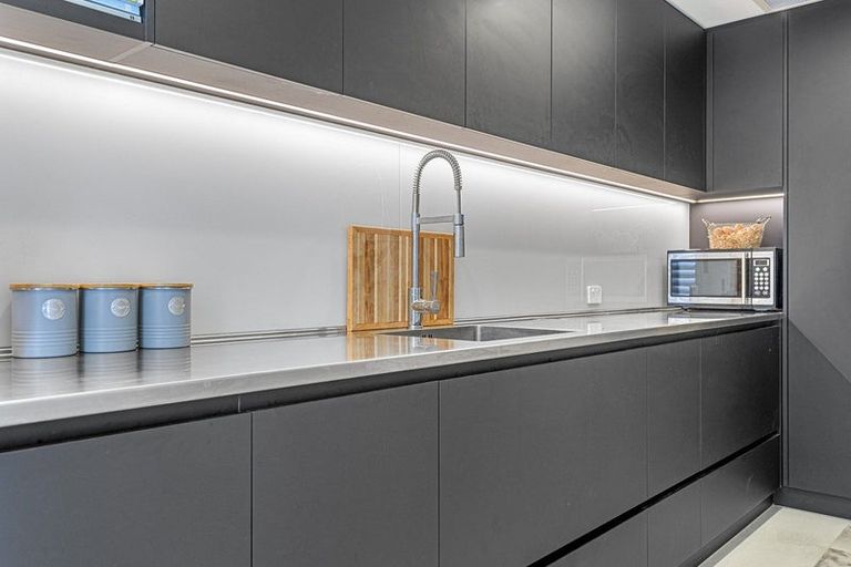 Photo of property in 10 Weka Street, Fendalton, Christchurch, 8041