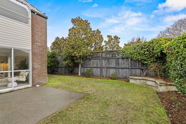 Photo of property in 3/251 Memorial Avenue, Burnside, Christchurch, 8053