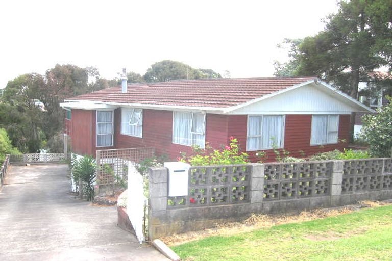 Photo of property in 578 Glenfield Road, Bayview, Auckland, 0629