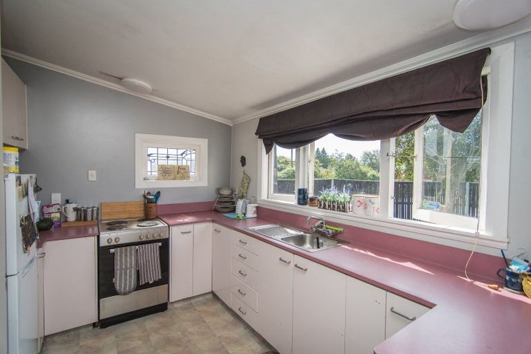 Photo of property in 18 Buchanan Street, Parkside, Timaru, 7910