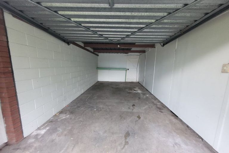 Photo of property in 5/9 South Street, Papakura, 2110