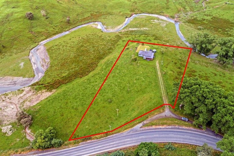 Photo of property in 4934 Waiapu Road, Te Puia Springs, Tokomaru Bay, 4079