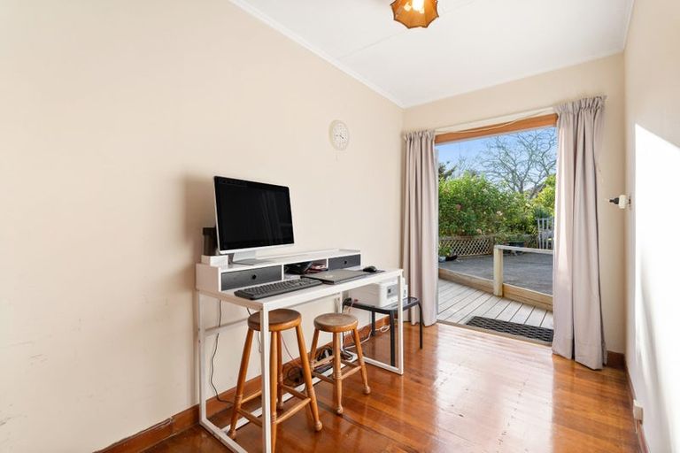 Photo of property in 15 Punga Grove Avenue, Riverside, Whangarei, 0112