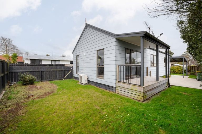 Photo of property in 43 Garland Drive, St Andrews, Hamilton, 3200