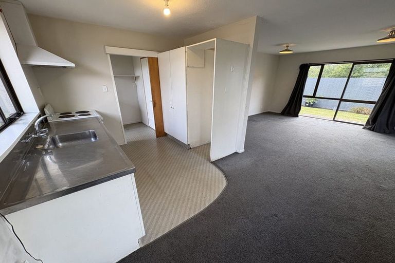 Photo of property in 21 Ballantyne Avenue, Upper Riccarton, Christchurch, 8041