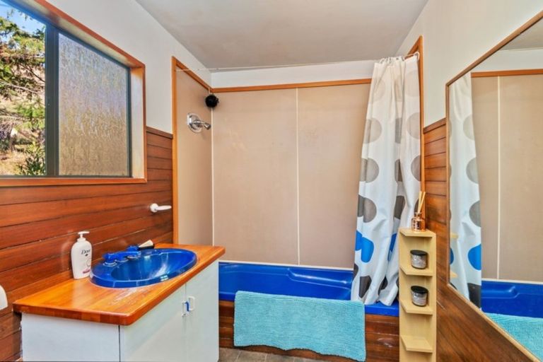 Photo of property in 10 The Crescent, Hillsborough, Christchurch, 8022