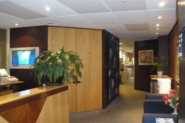 Photo of property in South British Building - Level 3, 3/326 Lambton Quay, Wellington Central, Wellington, 6011