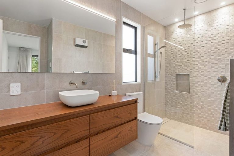 Photo of property in 171a Mays Road, St Albans, Christchurch, 8052