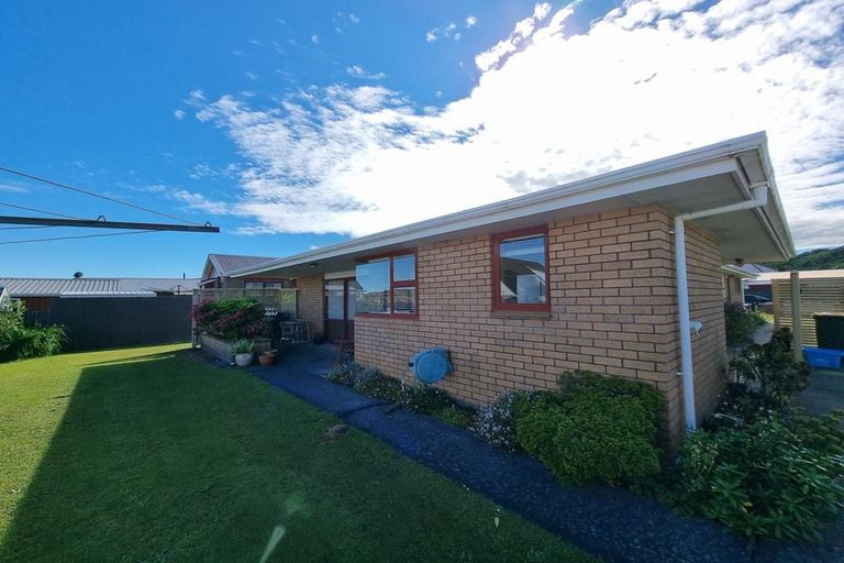 Photo of property in 4 Shelley Street, Greymouth, 7805