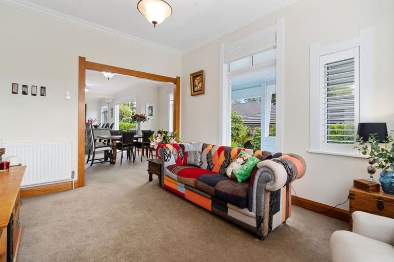 Photo of property in 9b Portland Drive, Mangorei, New Plymouth, 4312