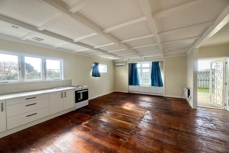 Photo of property in 771 Great South Road, Wiri, Auckland, 2104