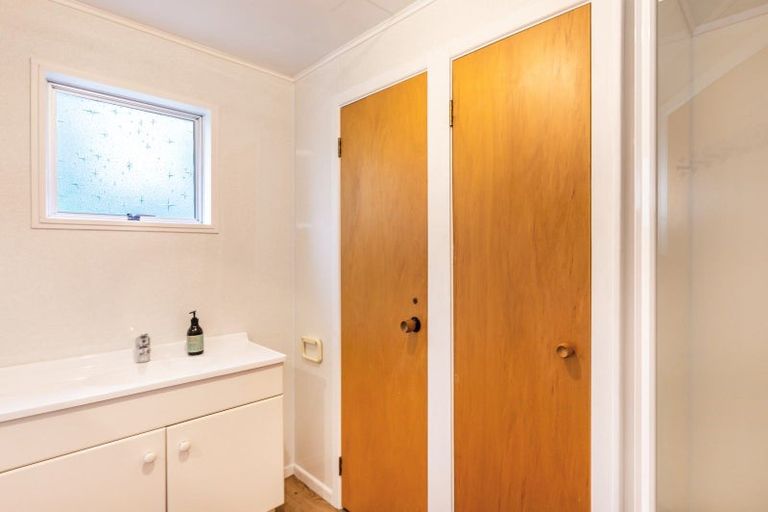 Photo of property in 17 Taupahi Road, Turangi, 3334