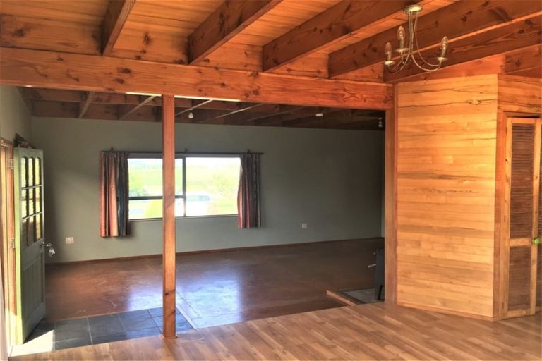 Photo of property in 14 Cole Road, Te Kopuru, 0391