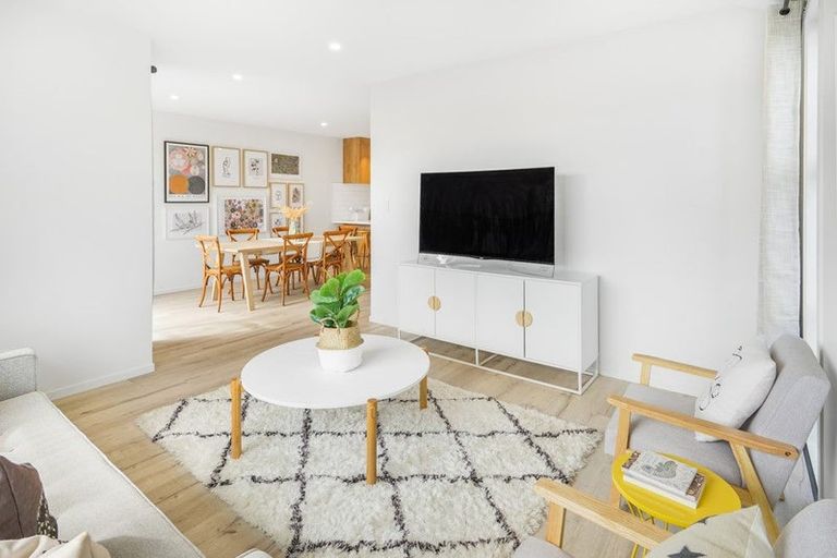 Photo of property in 2/13 Tongariro Street, Chartwell, Hamilton, 3210