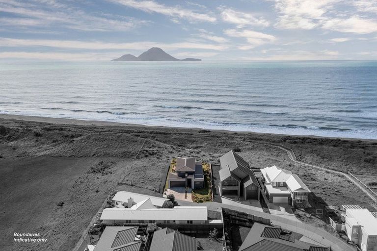 Photo of property in 63 Omega Place, Coastlands, Whakatane, 3120