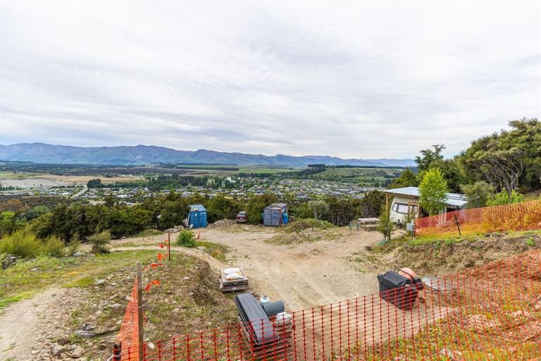 Photo of property in 69 Kanuka Rise, Albert Town, Wanaka, 9305