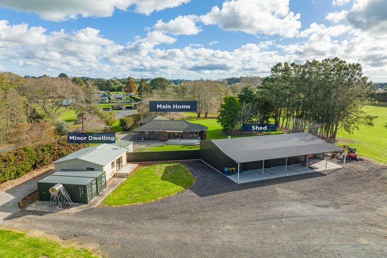 Photo of property in 12 Brookvale Lane, Taupaki, Henderson, 0782