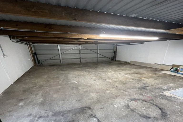 Photo of property in 7 Barrys Road, Glendene, Auckland, 0602