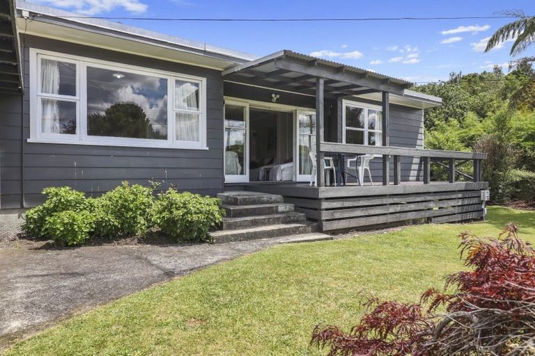 Photo of property in 18 Oxford Road, Lake Rotoma, Rotorua, 3074