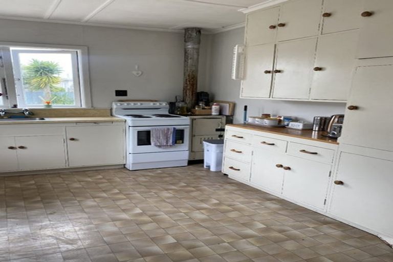 Photo of property in 36 Osier Road, Greenmeadows, Napier, 4112