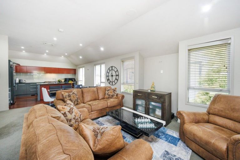 Photo of property in 3 Windsor Street, Terrace End, Palmerston North, 4410