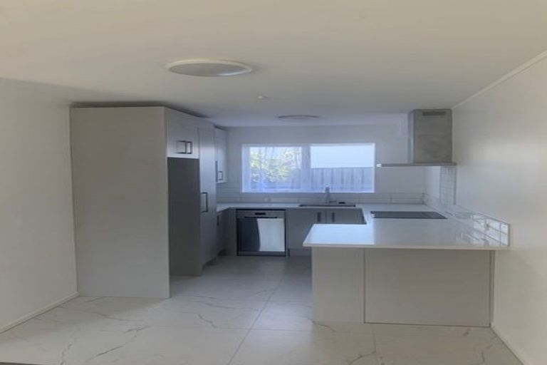 Photo of property in 40 Richards Avenue, Forrest Hill, Auckland, 0620