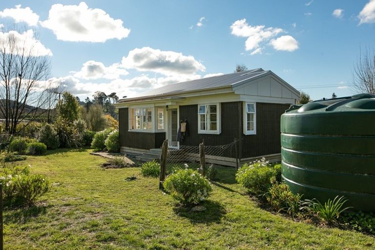 Photo of property in 75 Ongaonga Road, Waipawa, 4272