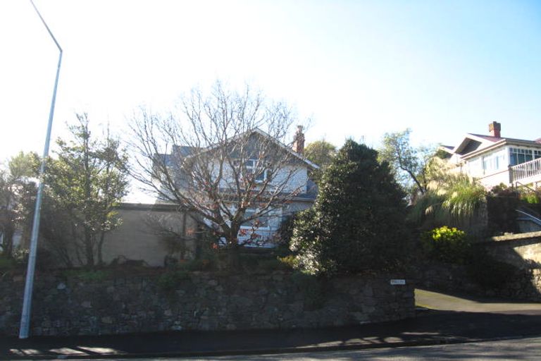 Photo of property in 11 Hackthorne Road, Cashmere, Christchurch, 8022