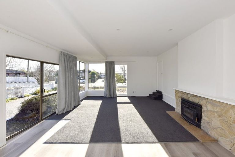 Photo of property in 34 Wingate Street, Redwood, Christchurch, 8051