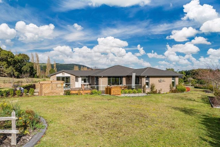 Photo of property in 12/500 Kinloch Road, Kinloch, Taupo, 3377