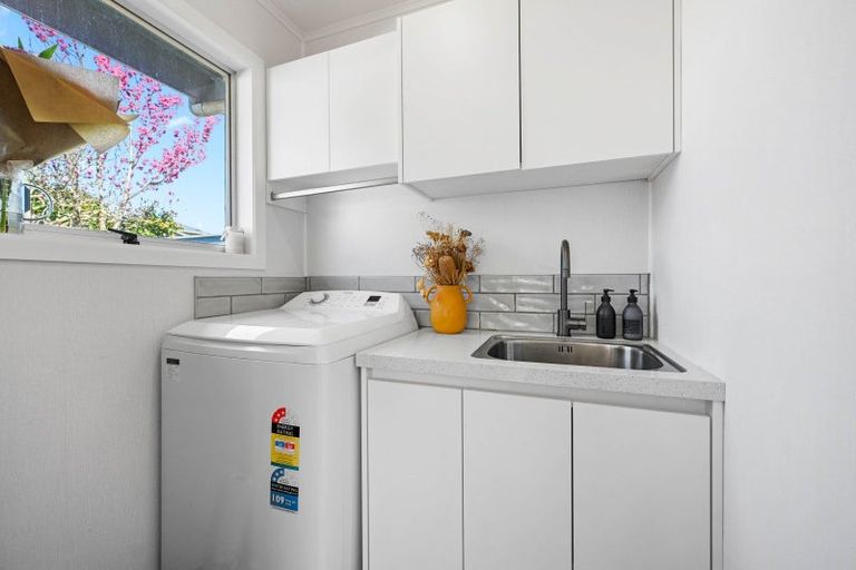 Photo of property in 12 Edith Place, Dinsdale, Hamilton, 3204