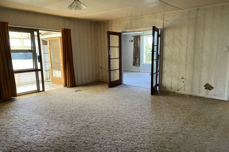 Photo of property in 167 Romilly Street, Westport, 7825