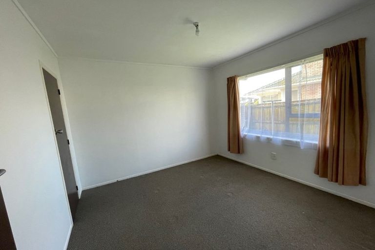 Photo of property in 2/33 Kimpton Road, Papatoetoe, Auckland, 2025