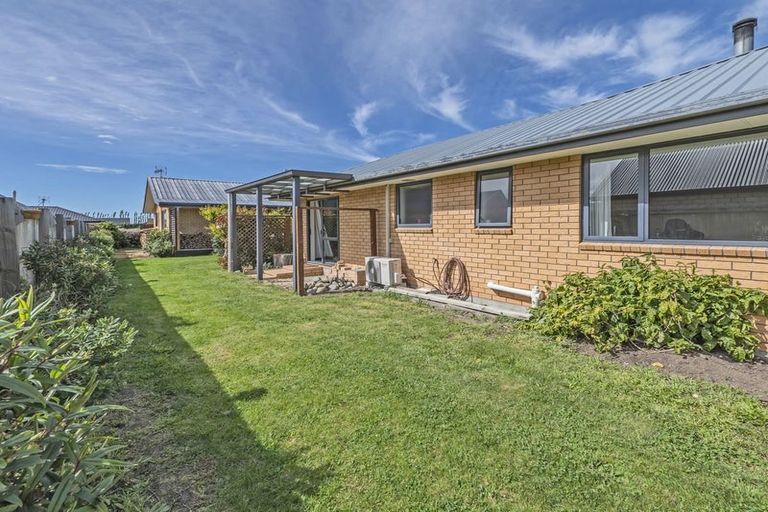 Photo of property in 13 Brooker Place, Kirwee, Darfield, 7571