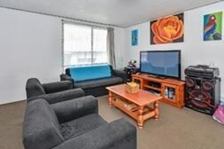 Photo of property in 31c Nearco Street, Randwick Park, Auckland, 2105