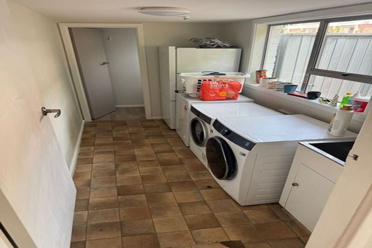 Photo of property in 1/16 Puriri Street, Riccarton, Christchurch, 8041