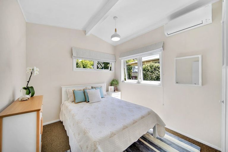 Photo of property in 20 The Anchorage, Sunnyhills, Auckland, 2010