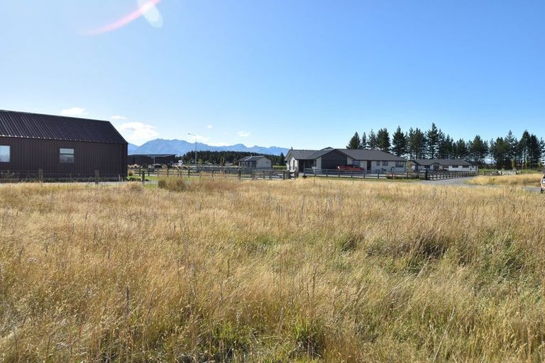 Photo of property in 16 Temple Drive, Twizel, 7901