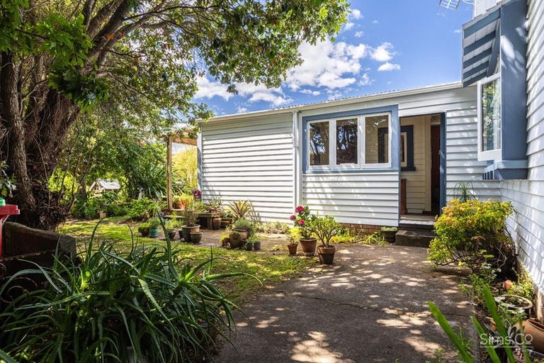 Photo of property in 17 Marshall Avenue, Whanganui East, Whanganui, 4500
